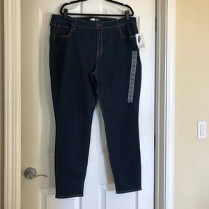 Old Navy Rockstar Super Skinny Jeans